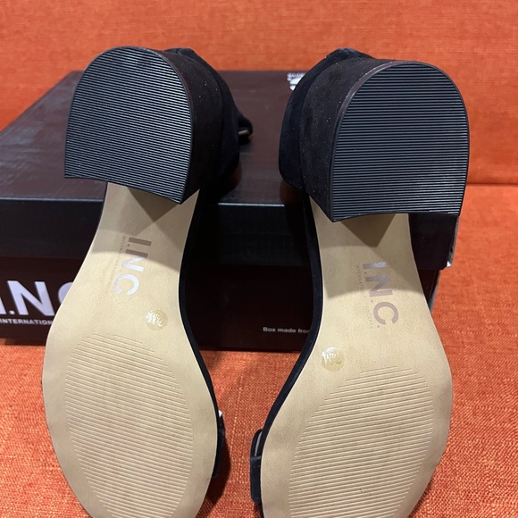 INC International Concepts Black Heeled Shoe - Picture 5 of 5